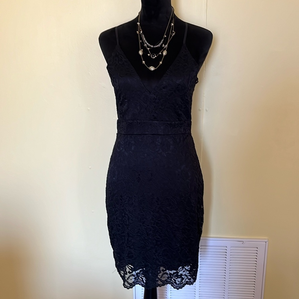 NWT Revamped Black Dress with New York & Company Necklace